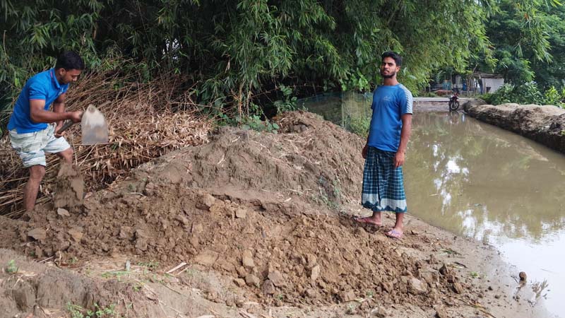 Rus qizlari leggings porno video Lezbiyenlar külotlu çorapli gif